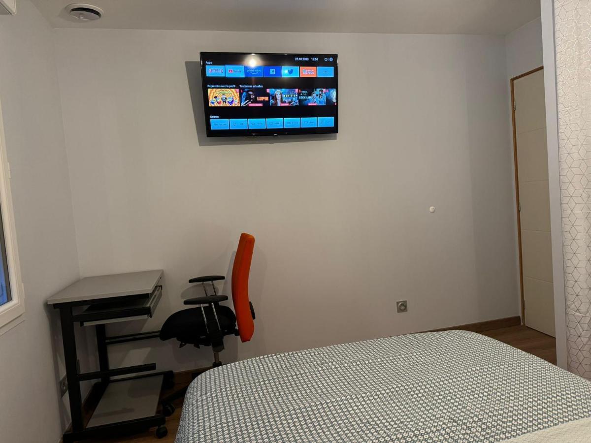 Privee/climatisee+tv /petit Dejeuner Inclu/tout Confort * Nevers